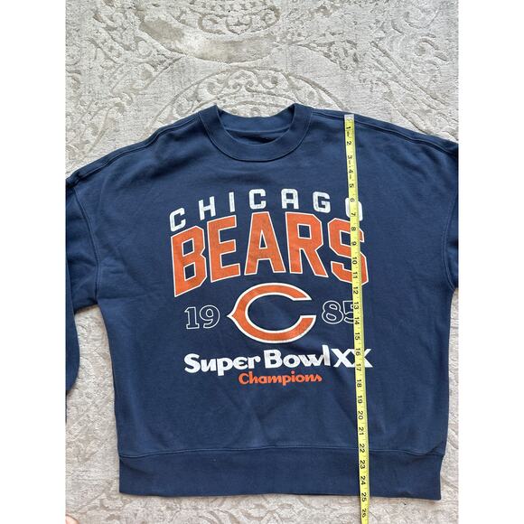 Abercrombie & Fitch Chicago Bears Sweatshirt Women’s Small - Picture 5 of 5